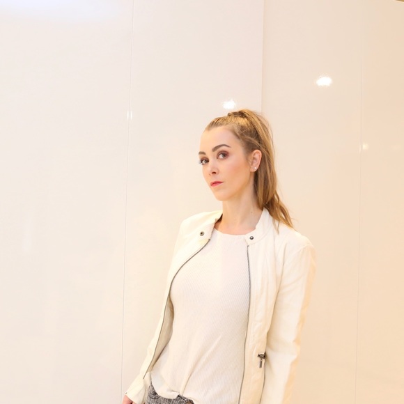 Free w/ bundle Bebe vegan leather jacket - Picture 2 of 16